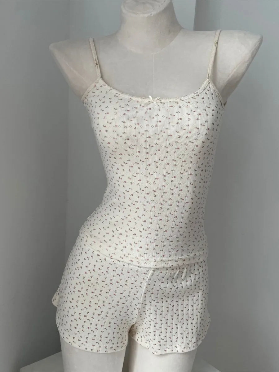 Vintage Floral Eyelet Cropped Vest